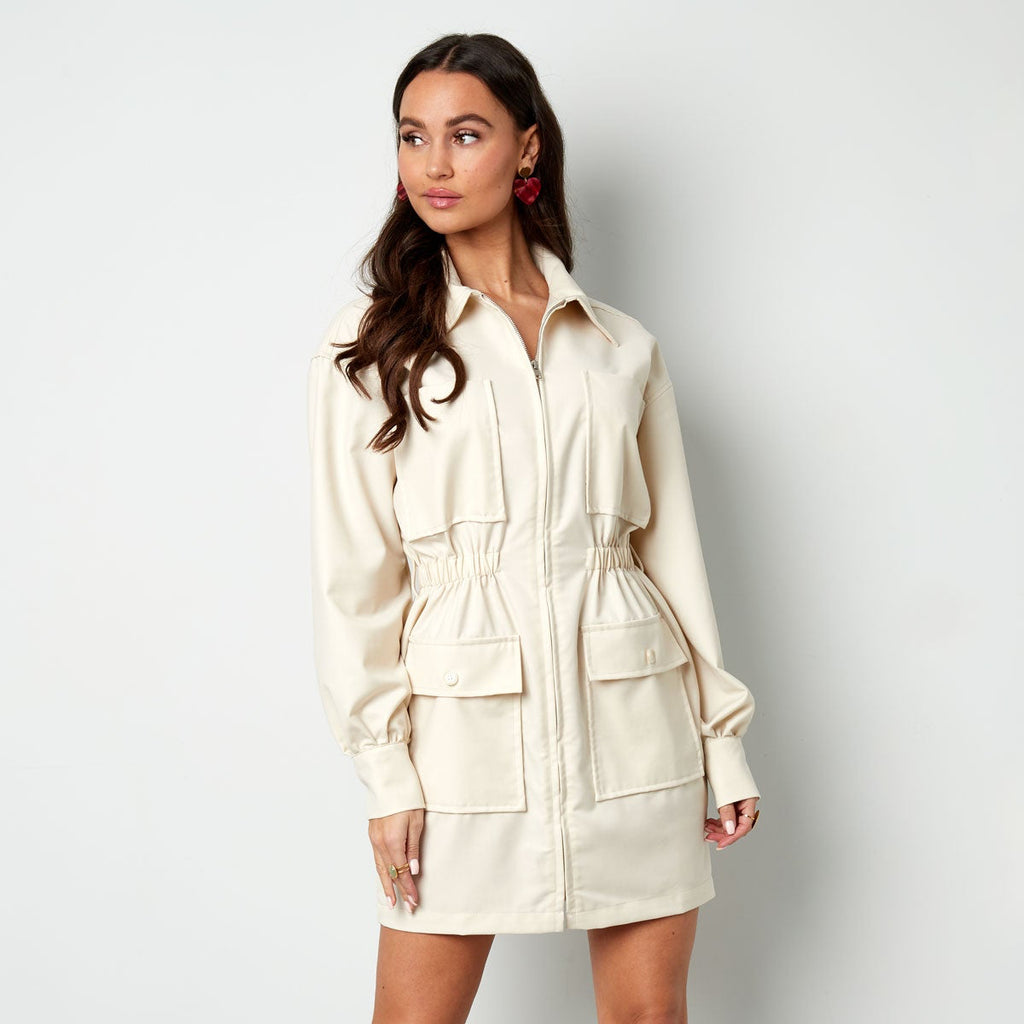 getailleerde cargo jurk