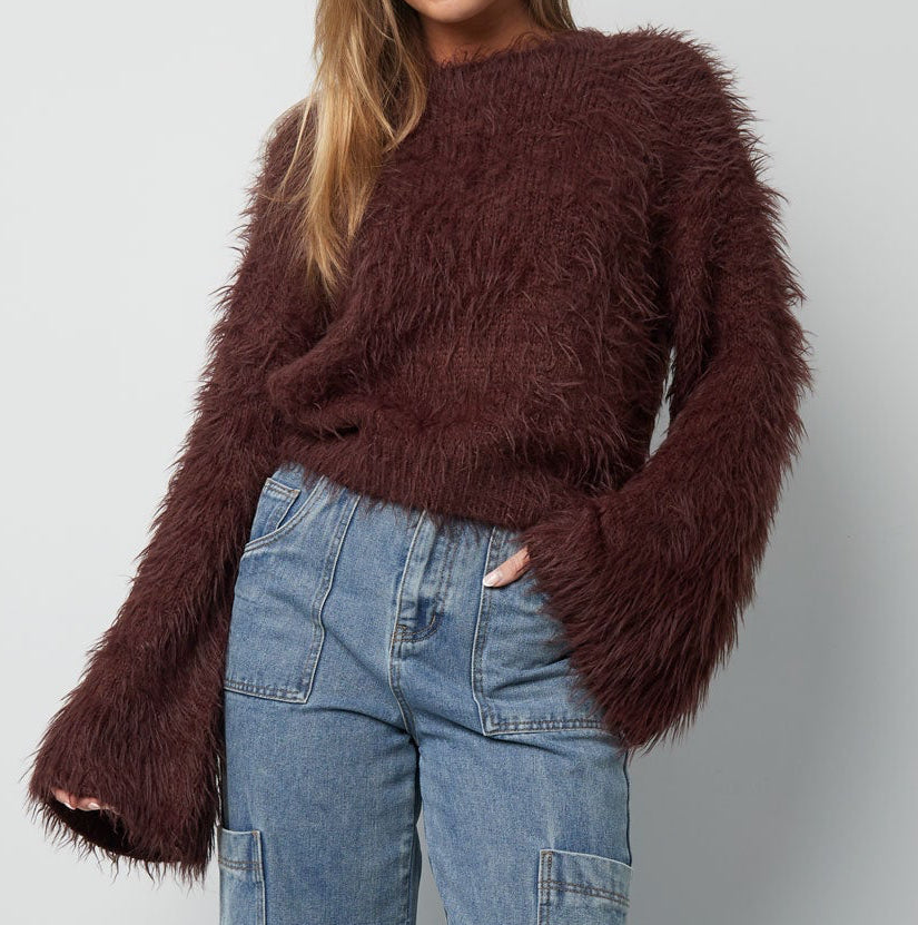 Fluffy sweater donkerbruin