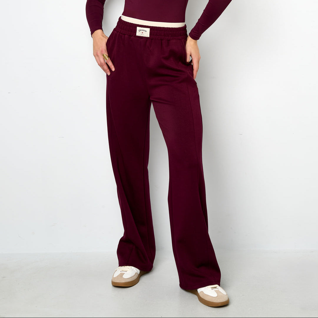 Sporty wide leg bordeaux