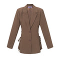 Getailleerde blazer met striksluiting
